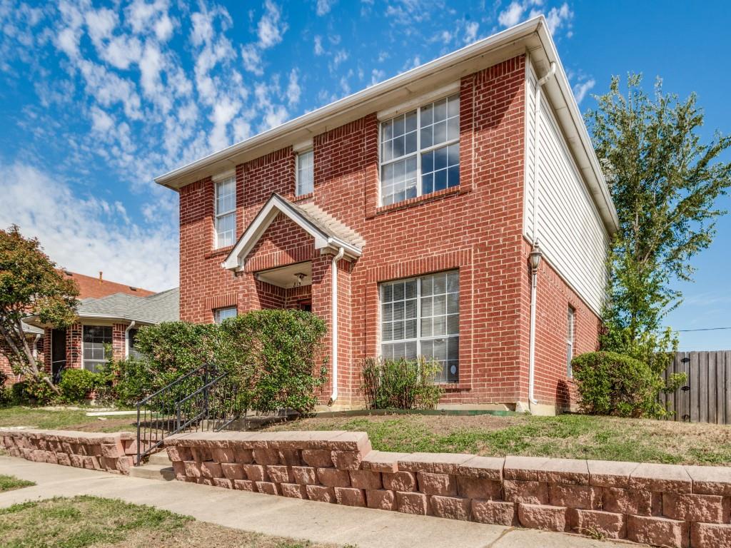 815 Greenridge Drive