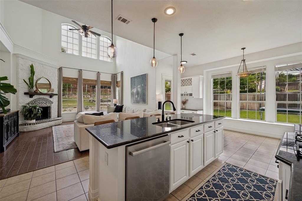 500 Castlewood Drive