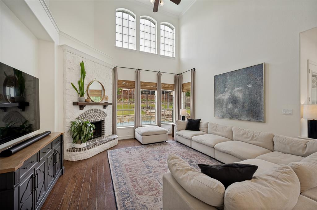500 Castlewood Drive