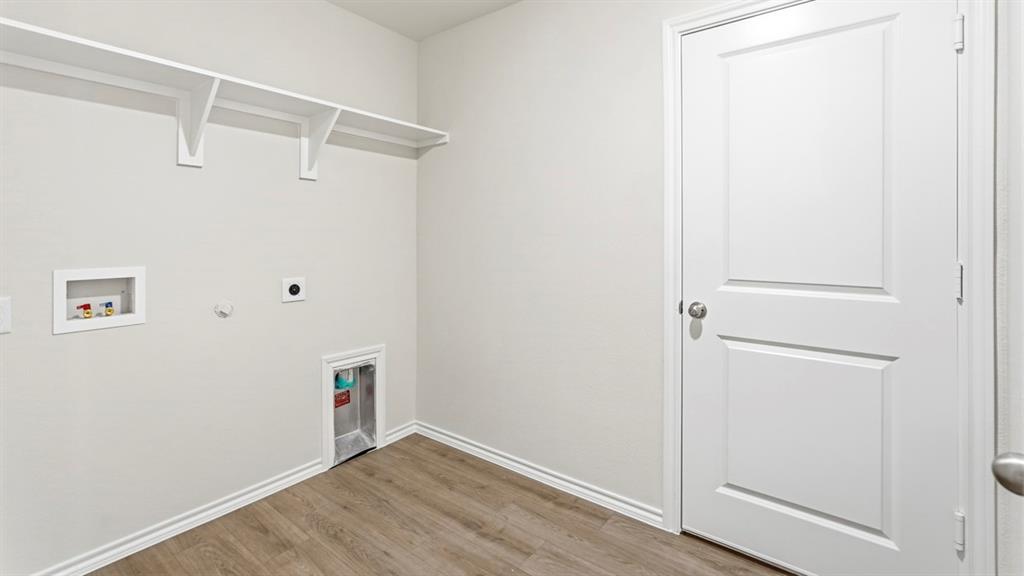 Asher Oaks - Residential