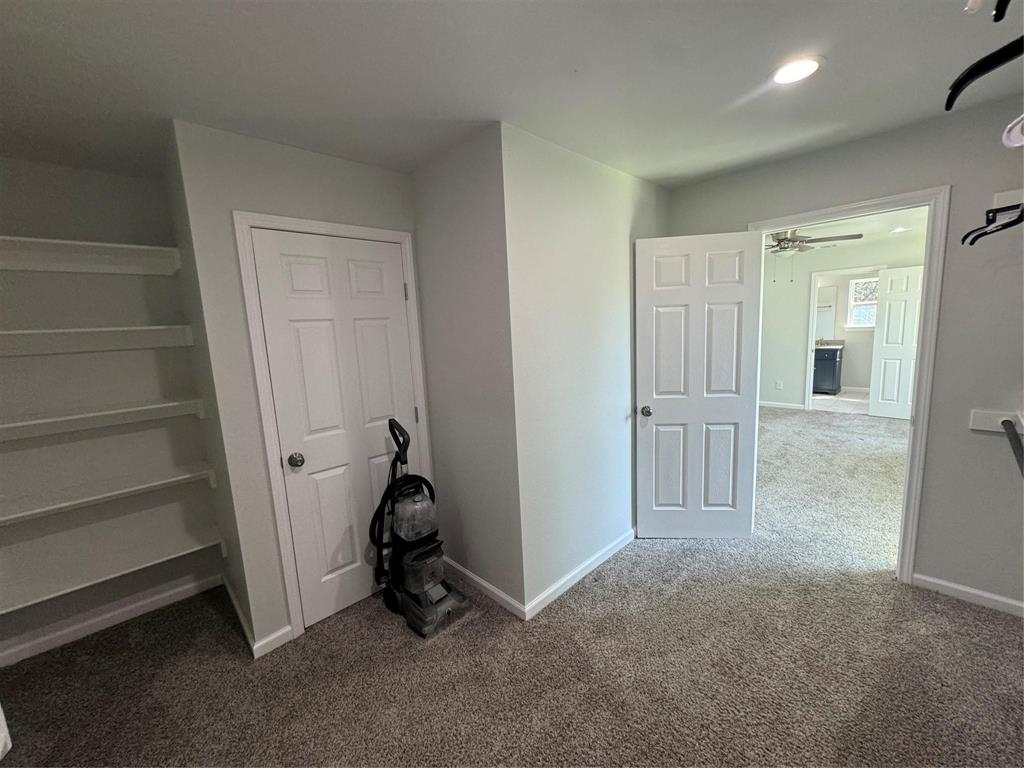 Canyon Creek - Residential Lease