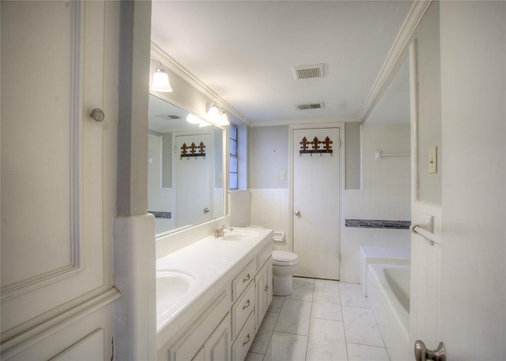 Crest Meadow Estates - Residential Lease