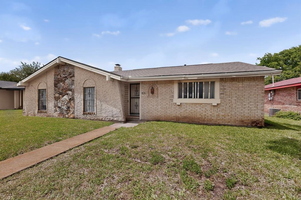 821 Cherry Hills Drive