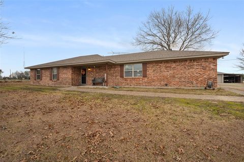 A home in Corsicana