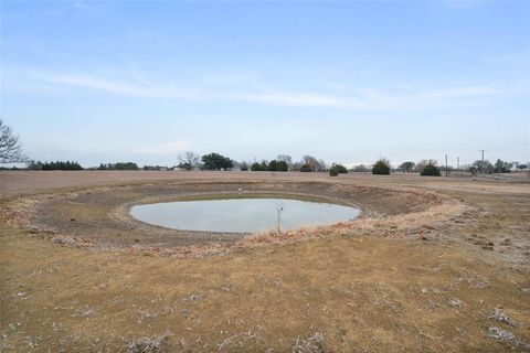 A home in Corsicana