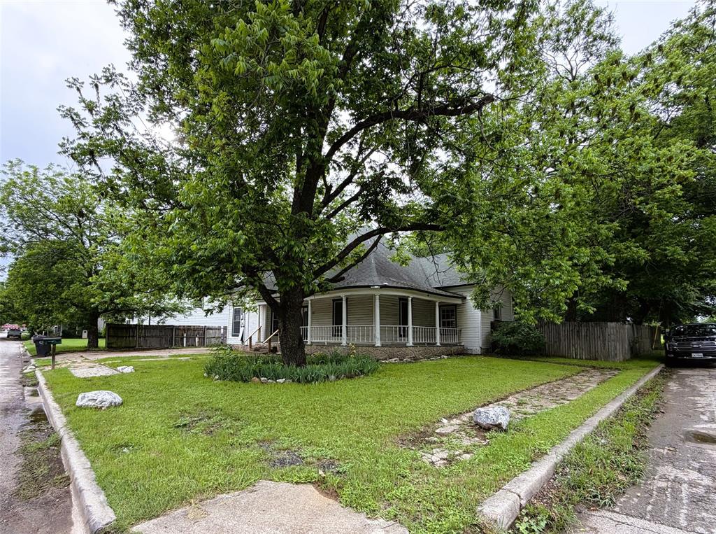 215 Heath Street