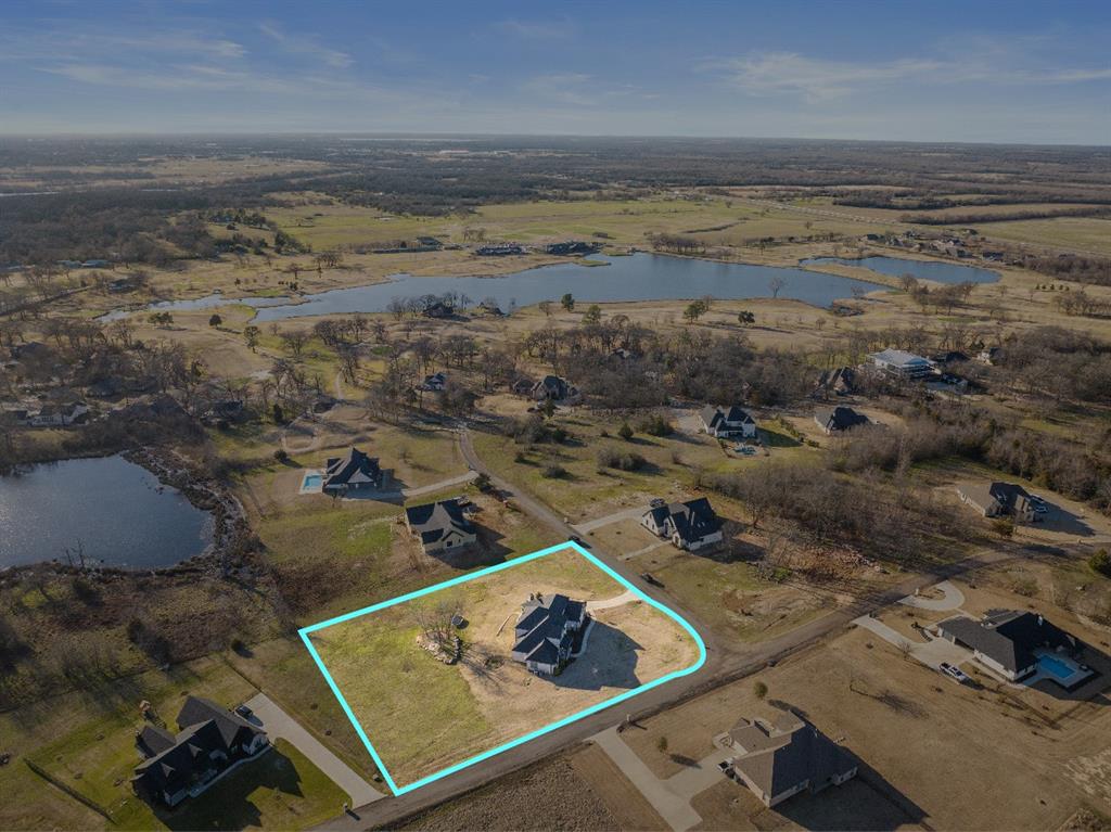 COUNTRY CLUB ESTATES - Residential