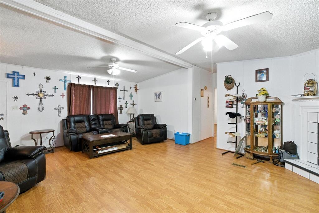 Mclennan Csl 367 - Residential