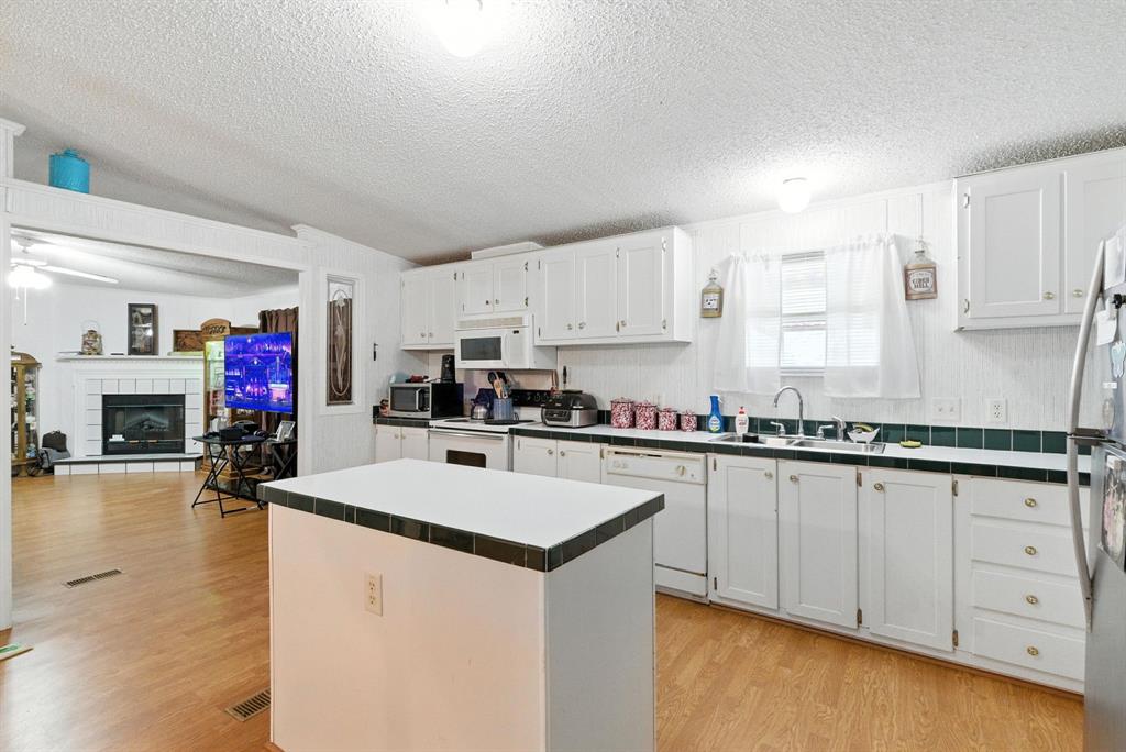 Mclennan Csl 367 - Residential