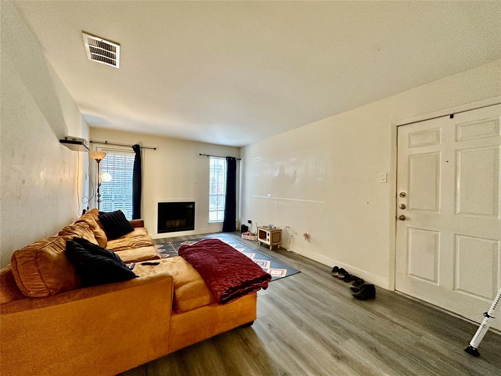 18333 Roehampton Drive 313