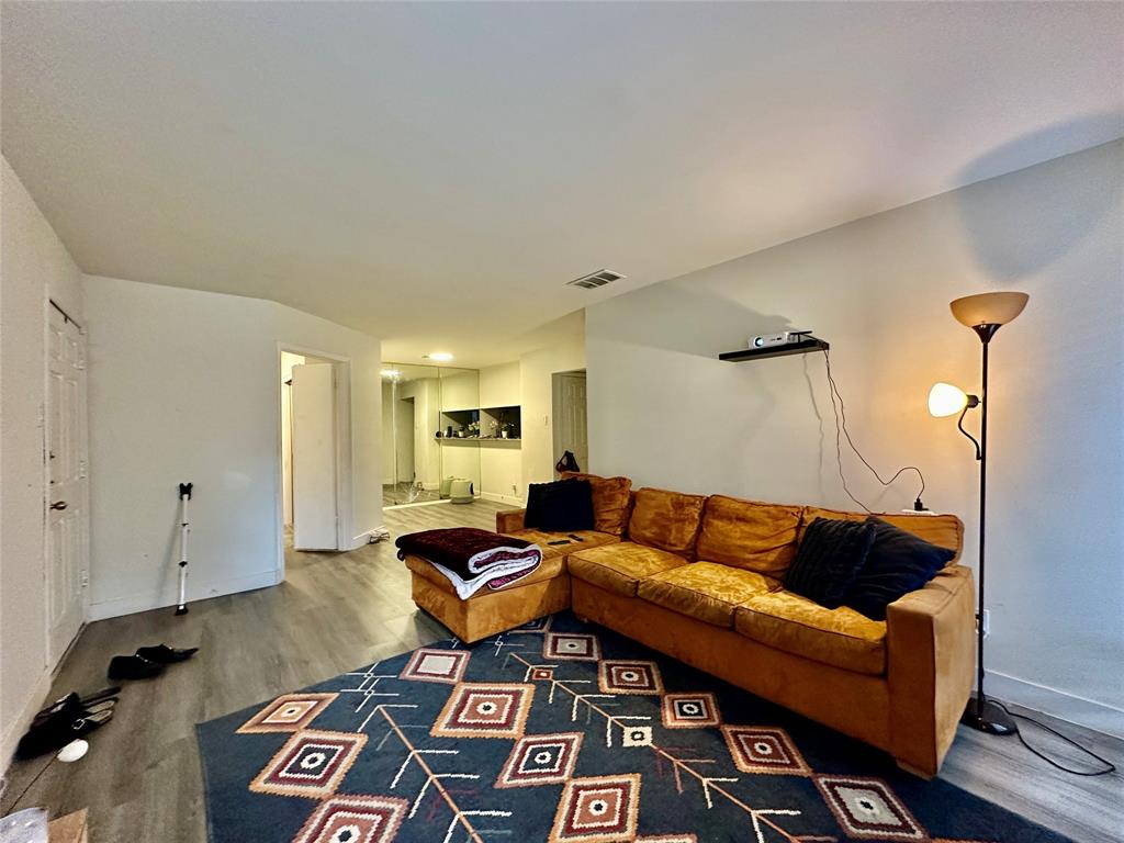 18333 Roehampton Drive 313