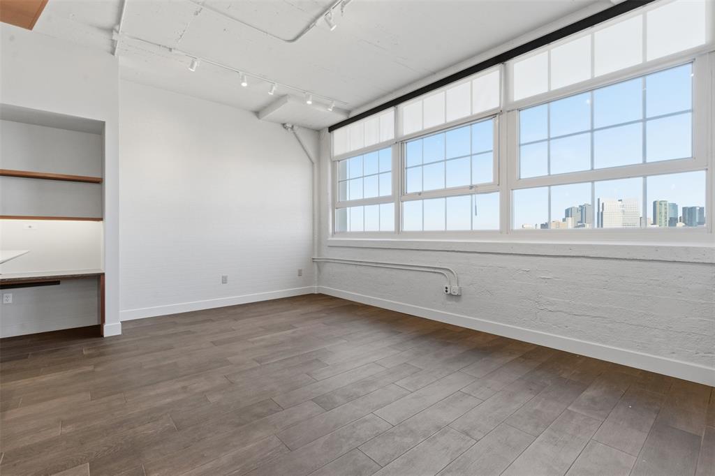 One Montgomery Plaza Residence Condo - Residential