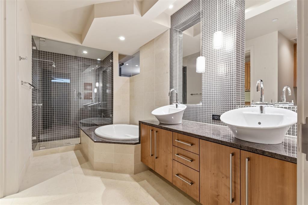 One Montgomery Plaza Residence Condo - Residential