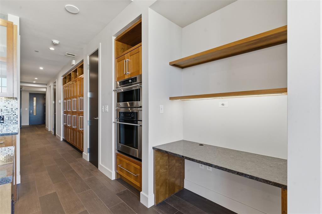 One Montgomery Plaza Residence Condo - Residential