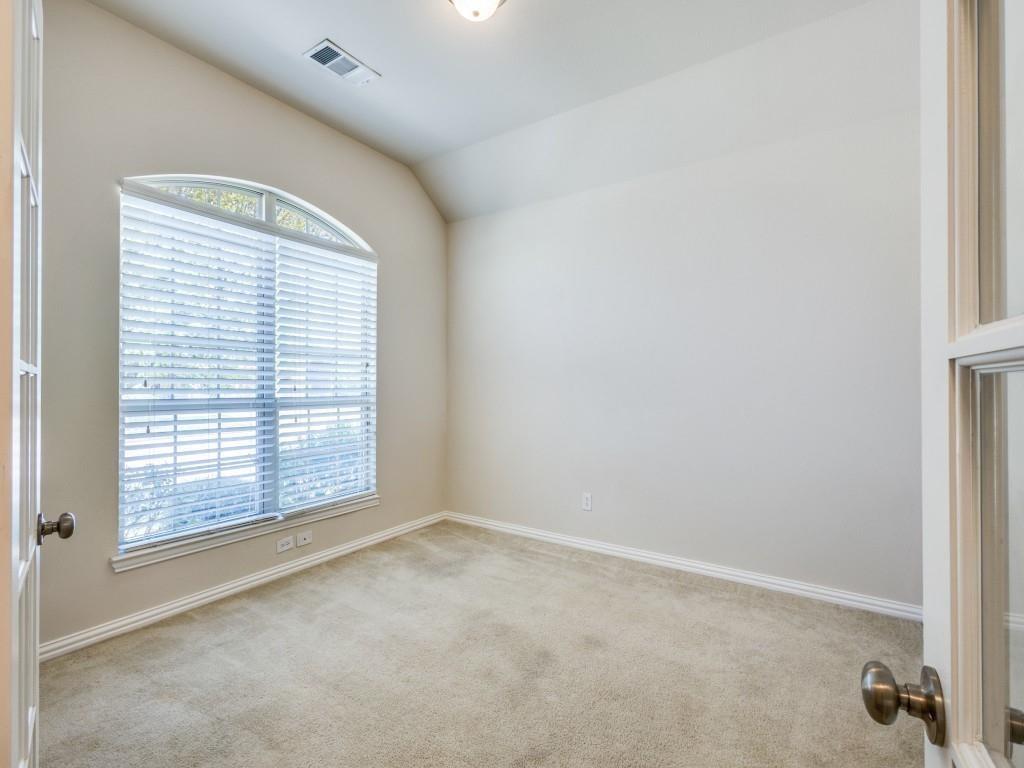 2712 Cole Castle Drive