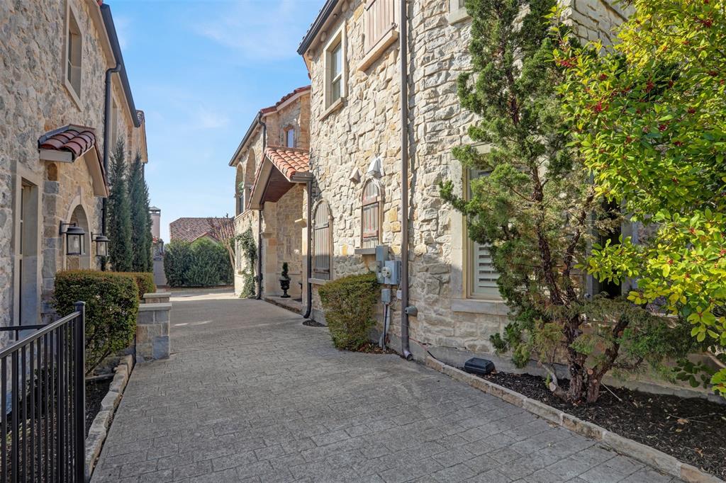 6909 Mediterranean Drive