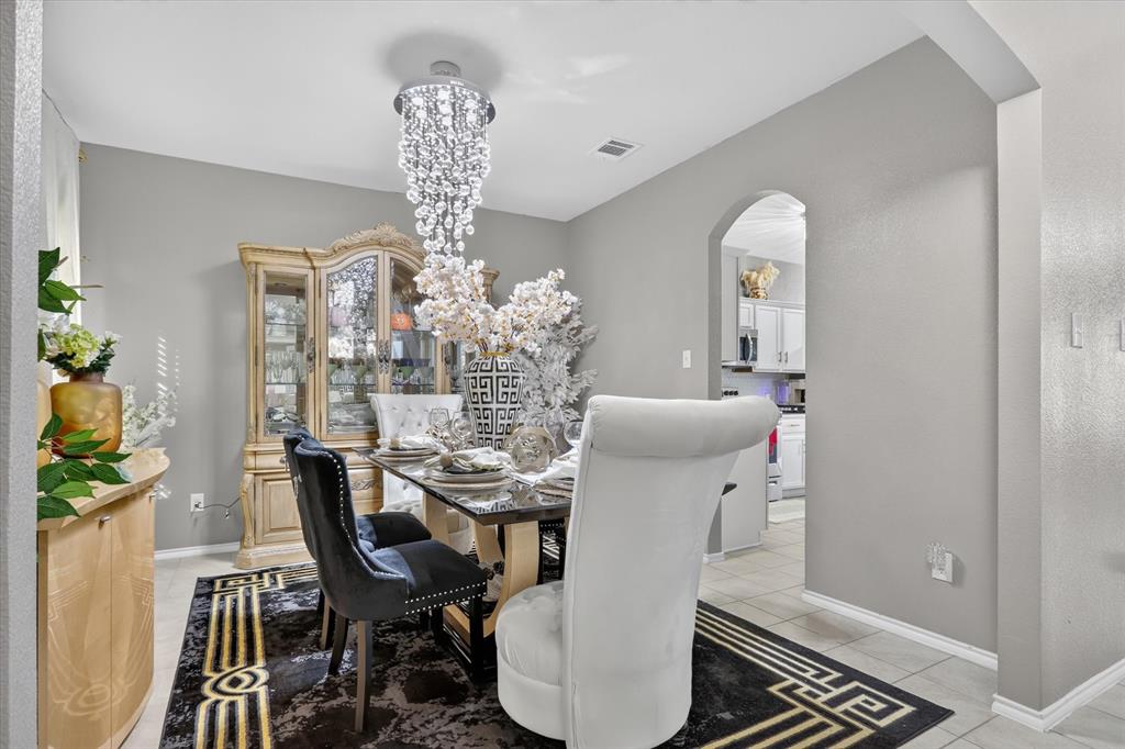 2325 Redwood Drive