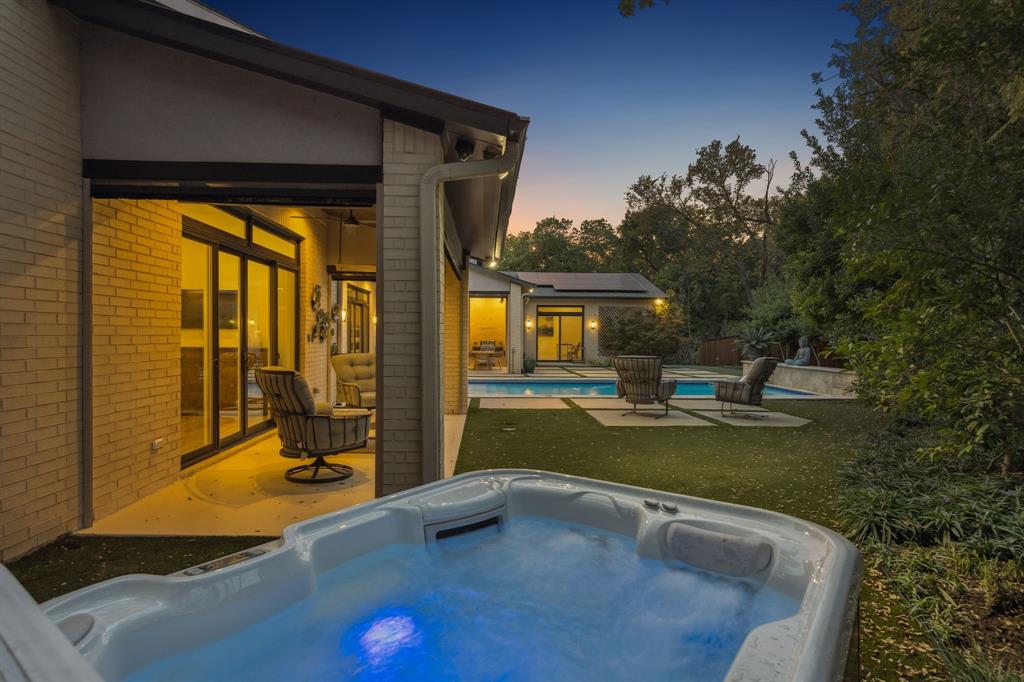 Ridgewood Park 03 - Residential