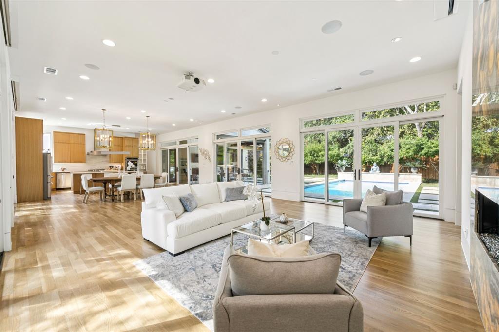 Ridgewood Park 03 - Residential