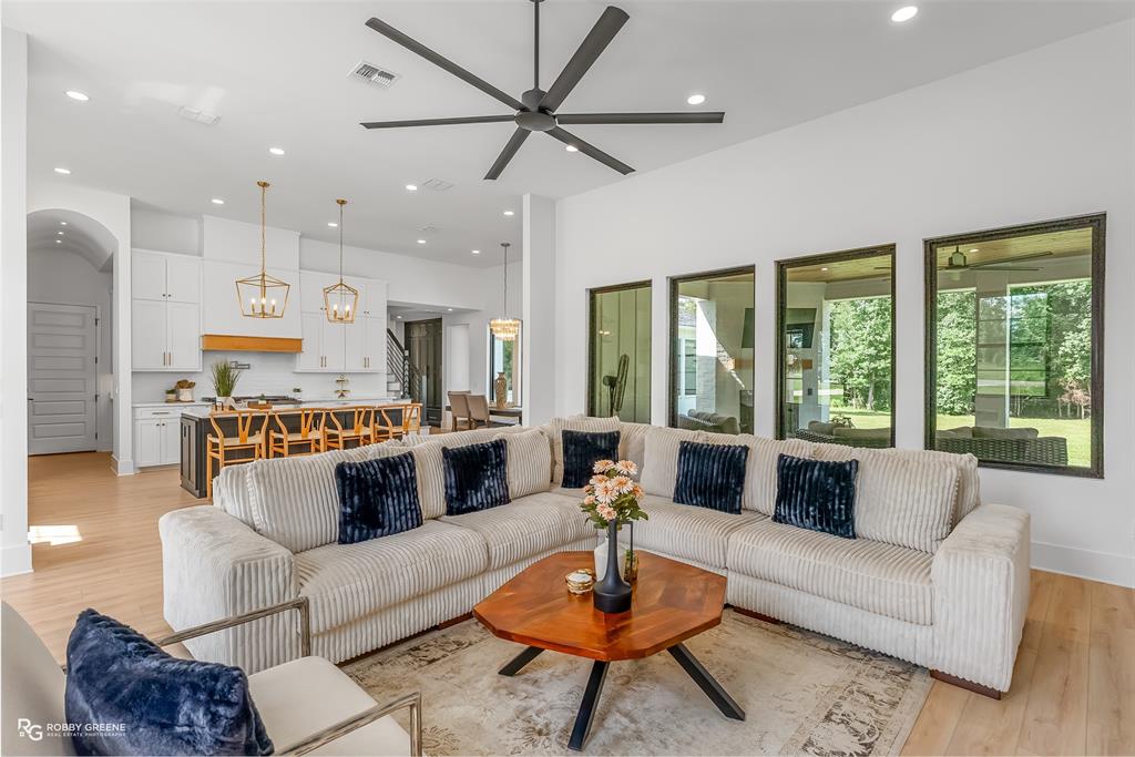 115 Maverick Lane