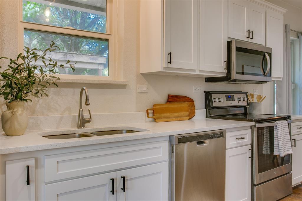 Sunset Summit - Residential