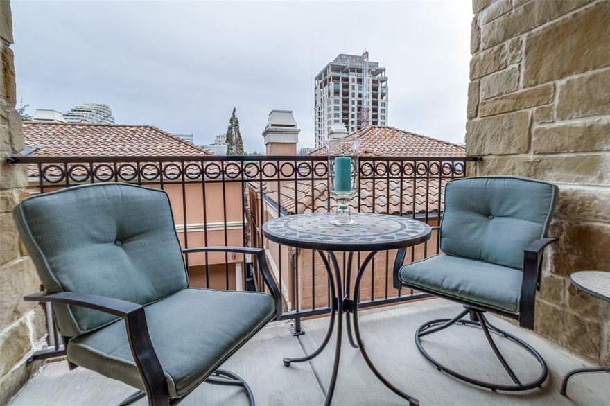 Welcome to a fabulous, extremely well-maintained condominium in the heart of Turtle Creek. This sophisticated Residence at Turtle Creek Condo is close to Oak Lawn, Turtle Creek Park and Katy Trail, as well as the Rosewood Mansion, providing great walkability to nature and fine shops and dining.  For relaxation, the complex provides a gated access, beautifully maintained courtyard pool. Beautiful hardwoods will lead you to a comfortably large living space (with gas fireplace), which is open to a well-designed kitchen and dining area. A private balcony is just off the dining area, a special place for outdoor meals. The hardwoods extend into a large primary bedroom with double vanities, jetted tub, separate shower and a spacious walk-in closet.  The second bedroom features a Murphy bed and private bath.  As a bonus, the unit comes with an indoor staircase to its own private rooftop patio.  Two designated parking spaces are included in the controlled access garage located beneath the complex.