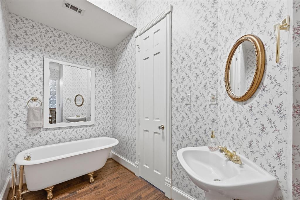 William W Ford Abs #80 5 - Residential