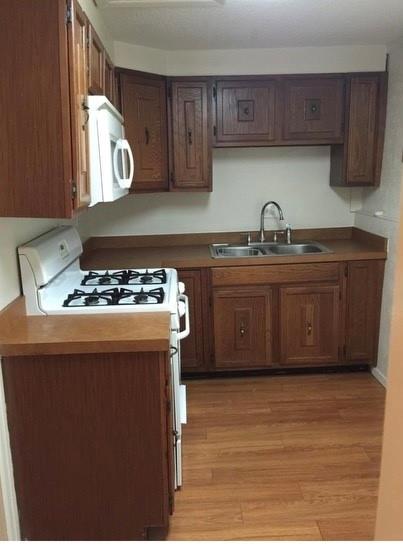 DUMAS J P ADDN, ACRES .1722 - Residential Income