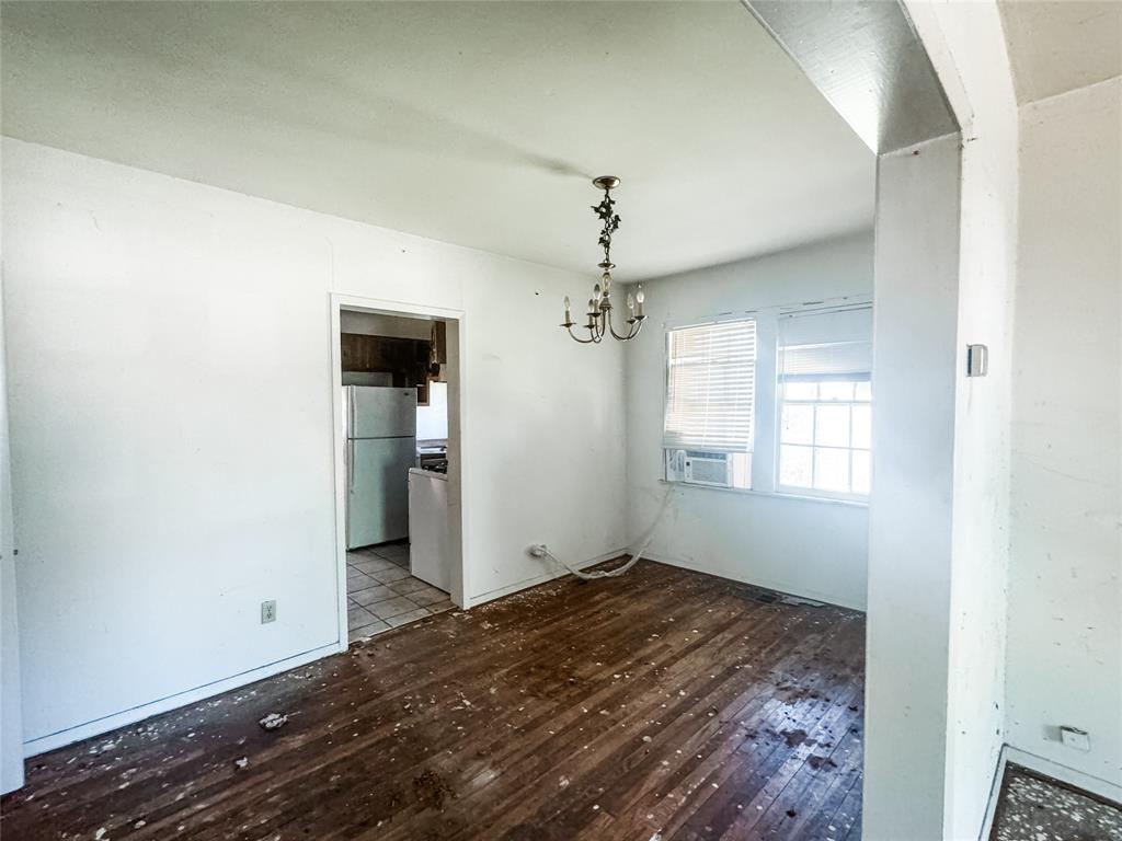 DUMAS J P ADDN, ACRES .1722 - Residential Income