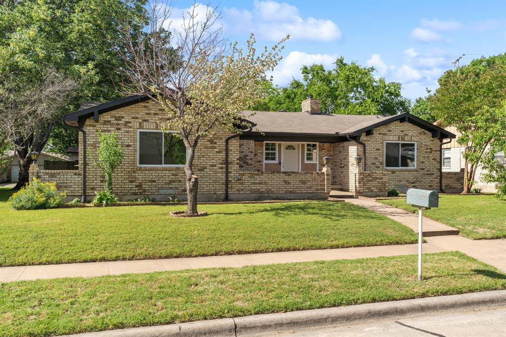 2111 Chippendale Drive