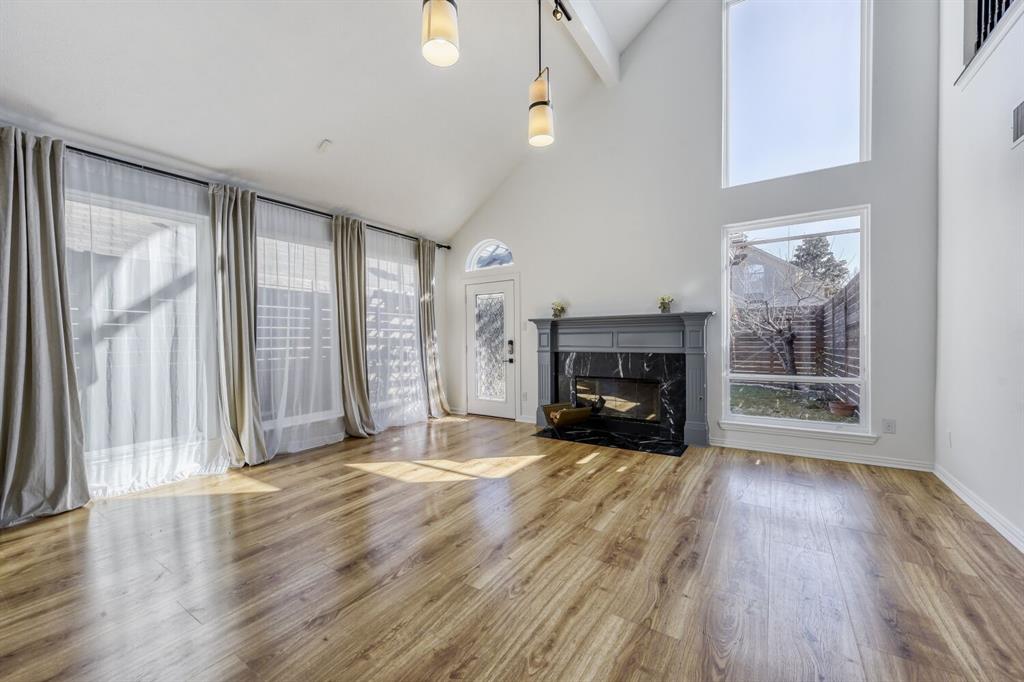 Highlands Pkwy - Residential