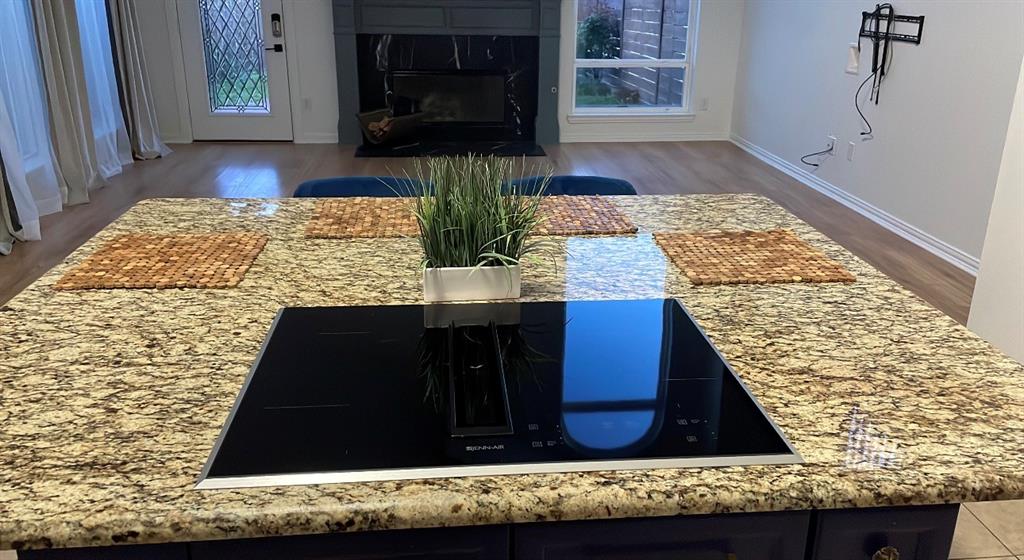 Highlands Pkwy - Residential