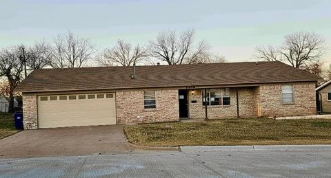 1106 Gifford Drive Granbury TX 76048