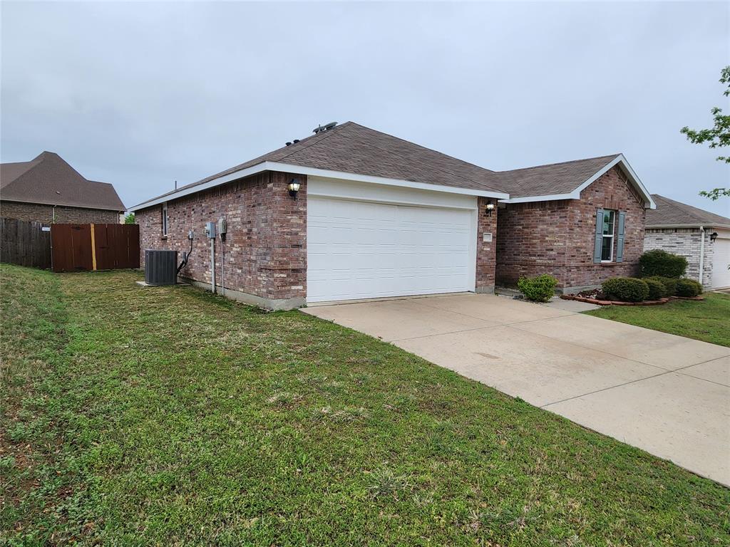 1200 Foxglove Lane