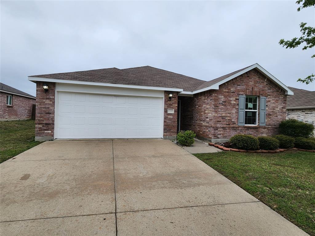 1200 Foxglove Lane