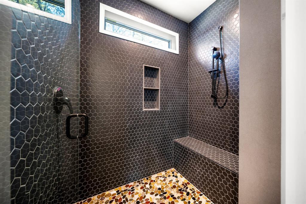 Lakeway Harbor - Residential