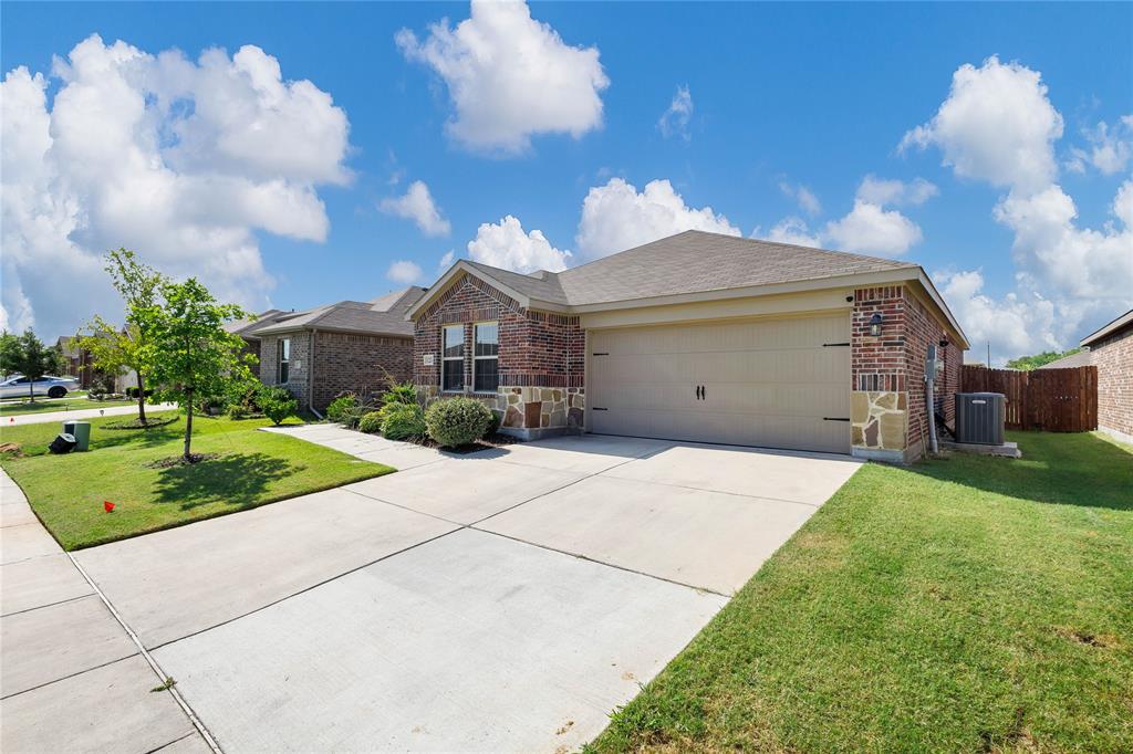 1224 Briar Hill Drive