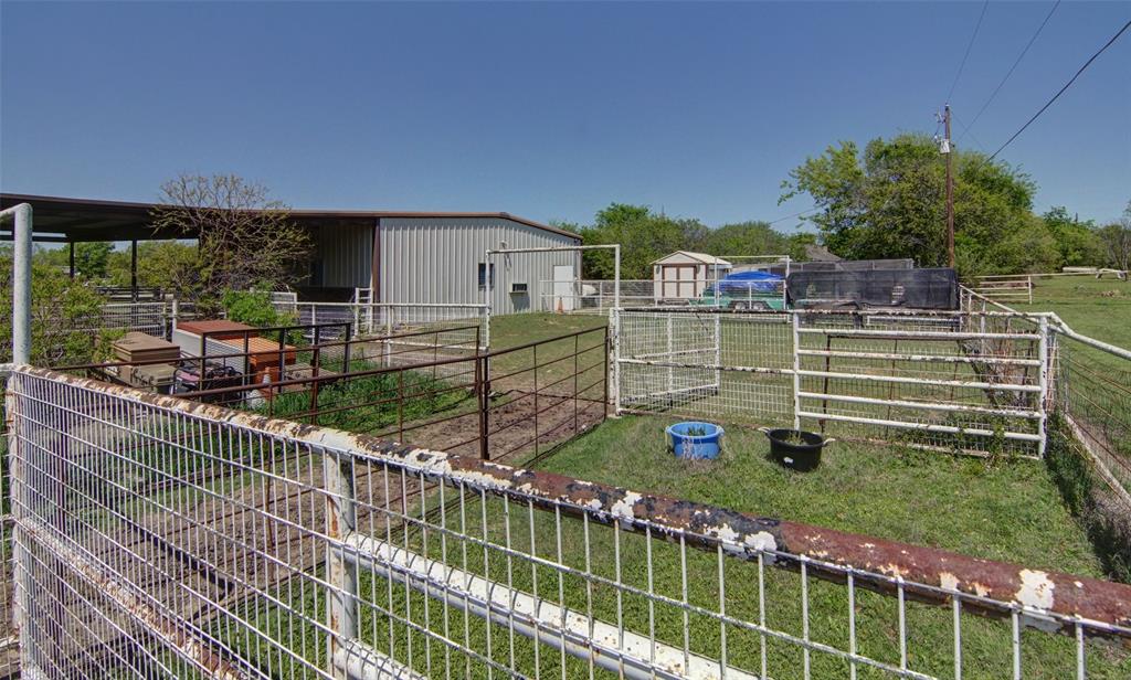 328 Crown Road