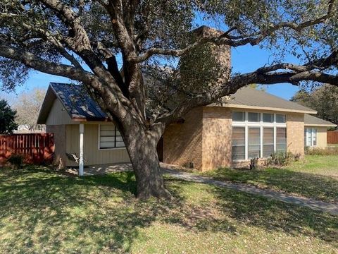 Tiny photo for 1303 Southgate Drive, Brownwood, TX 76801 (MLS # 21197468)