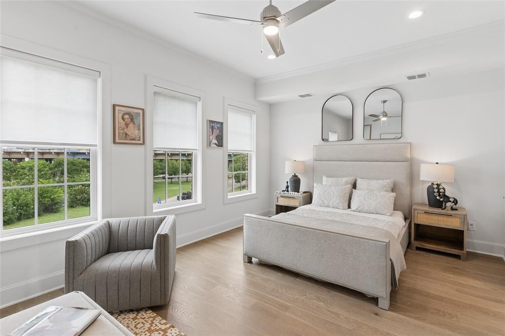 2401 Canton Street 1002