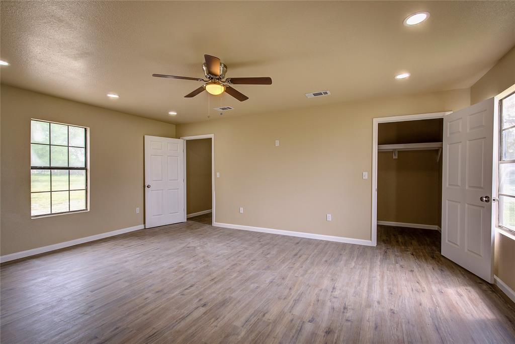 L V Moore Surv Abs #666 - Residential