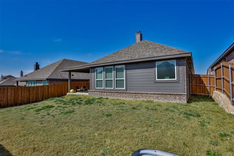 Tiny photo for 3520 Austin Street, Gainesville, TX 76240 (MLS # 21197960)