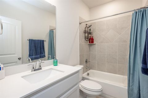 Tiny photo for 3520 Austin Street, Gainesville, TX 76240 (MLS # 21197960)