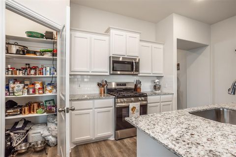 Tiny photo for 3520 Austin Street, Gainesville, TX 76240 (MLS # 21197960)