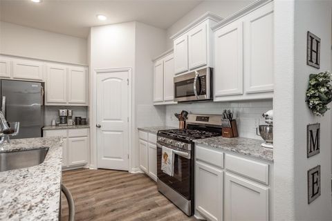 Tiny photo for 3520 Austin Street, Gainesville, TX 76240 (MLS # 21197960)