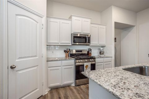 Tiny photo for 3520 Austin Street, Gainesville, TX 76240 (MLS # 21197960)