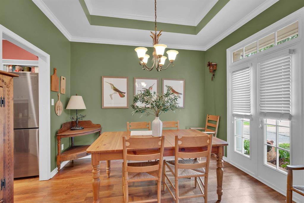 9019 Eureka Lane