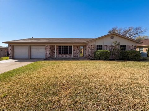 6286 Shirley Drive North Richland Hills TX 76180