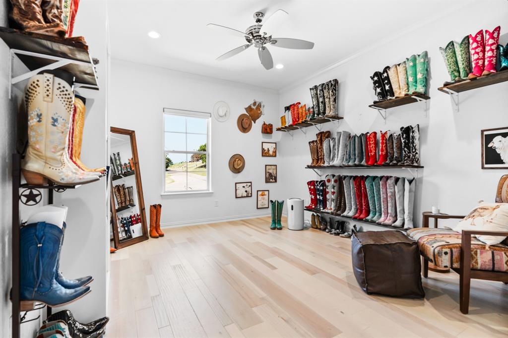 White Bluff #28 - Residential