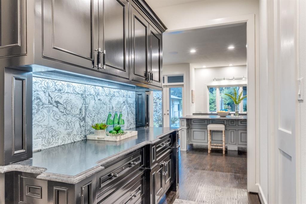 Manicchi - Residential